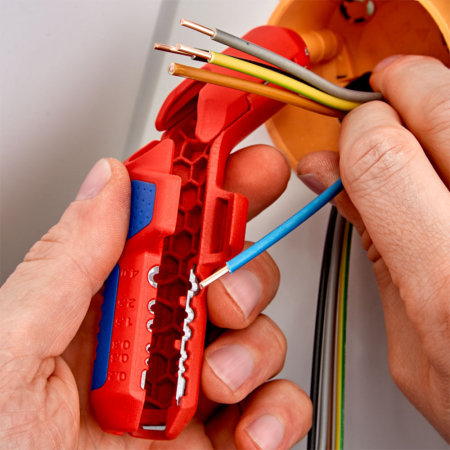 KNIPEX 16 95 02 SB Decablator universal ergonomic, pentru persoane stangace, inclusiv taiere izolatie pe lungime [9]
