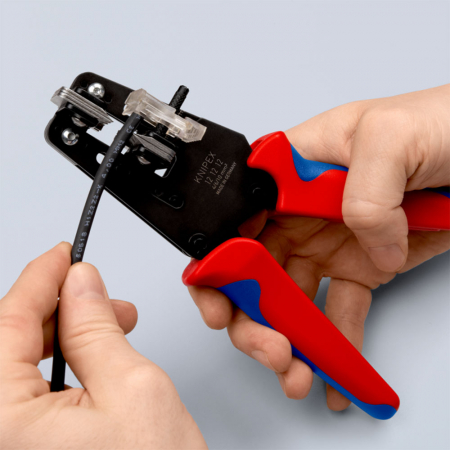 Set KNIPEX pentru instalatii fotovoltaice, mare precizie, servieta neagra din plastic dur, 97 91 01 [10]