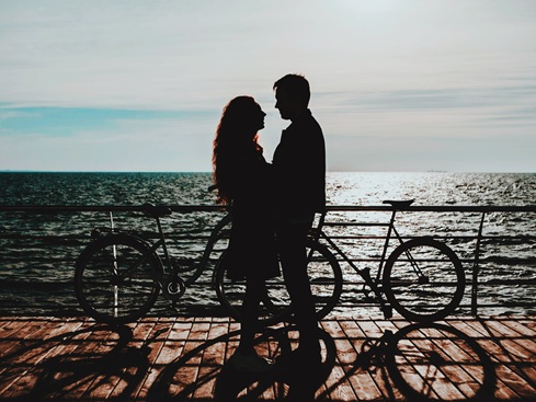 Cum să menții echilibrul între viața personală și cea de cuplu