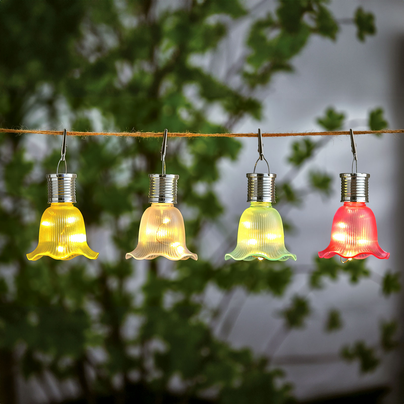 Casa si Gradina - Lampa solara floare suspendata 3 LED alb cald, iluminat decorativ exterior, agatare, IP44