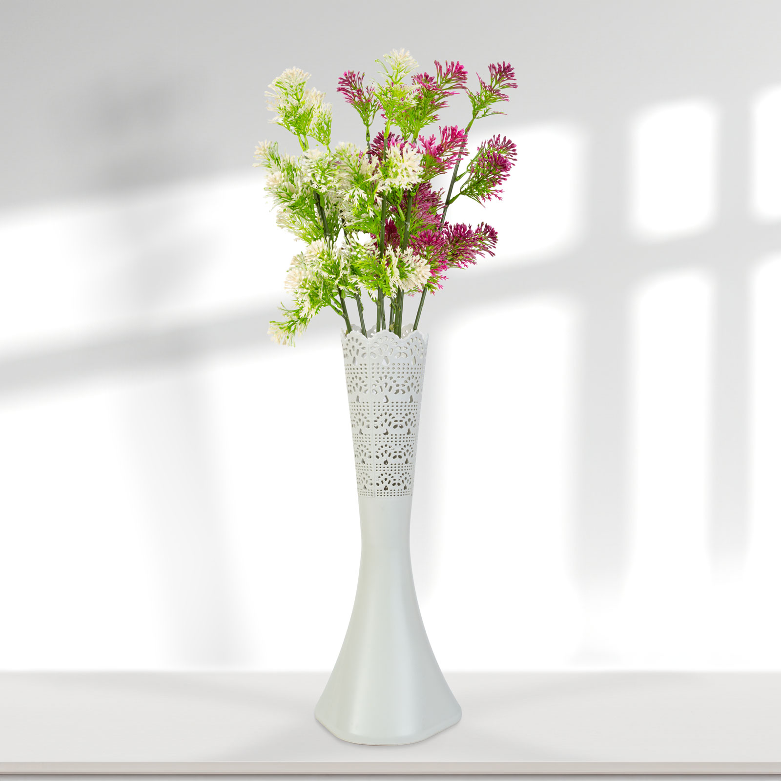 Amenajare si Decor Gradina - Vaza decorativa alba 40 cm, design modern laser cut, pentru flori naturale sau artificiale