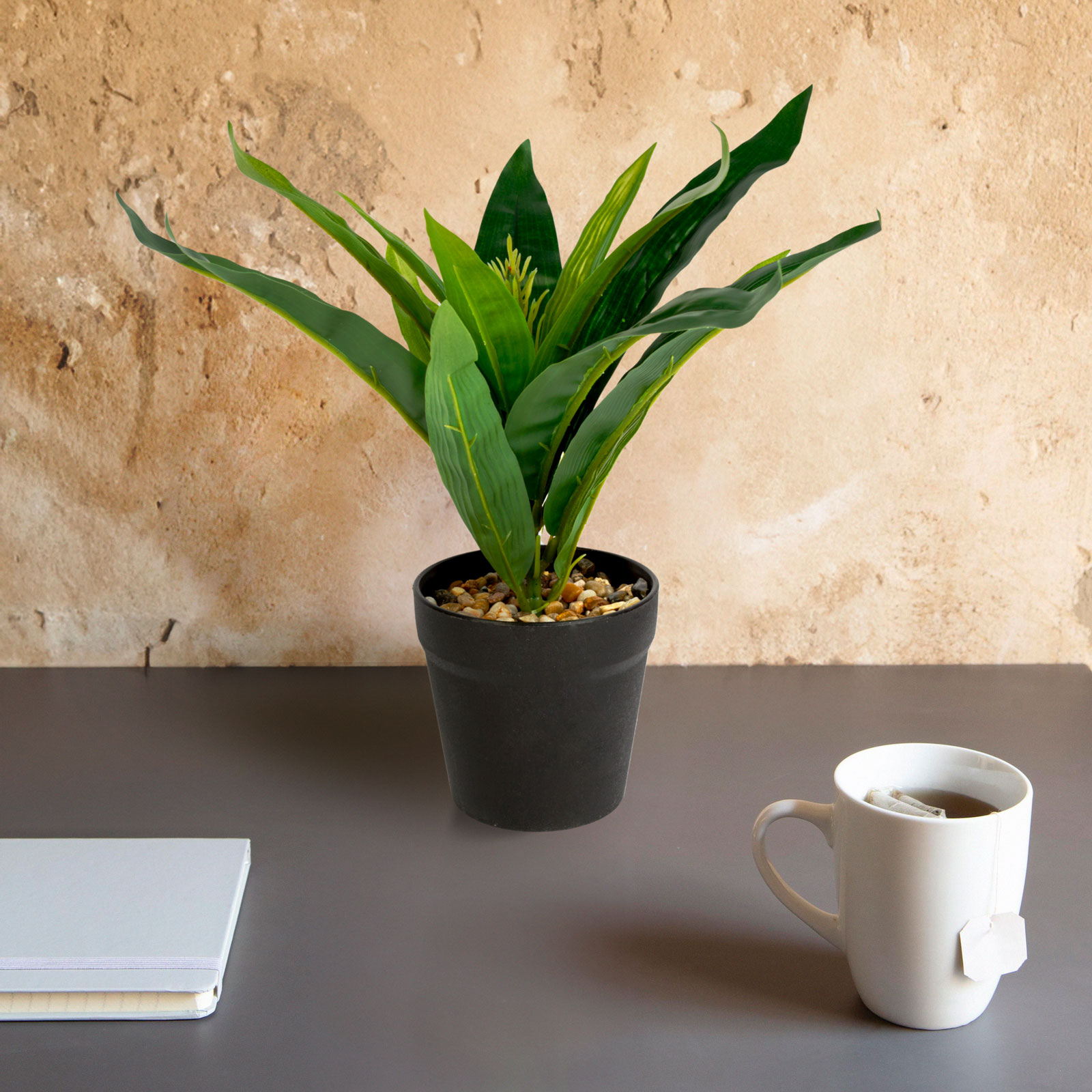 Amenajare si Decor Gradina - Planta artificiala decorativa verde 20 cm, in ghiveci, design realist, decor casa birou