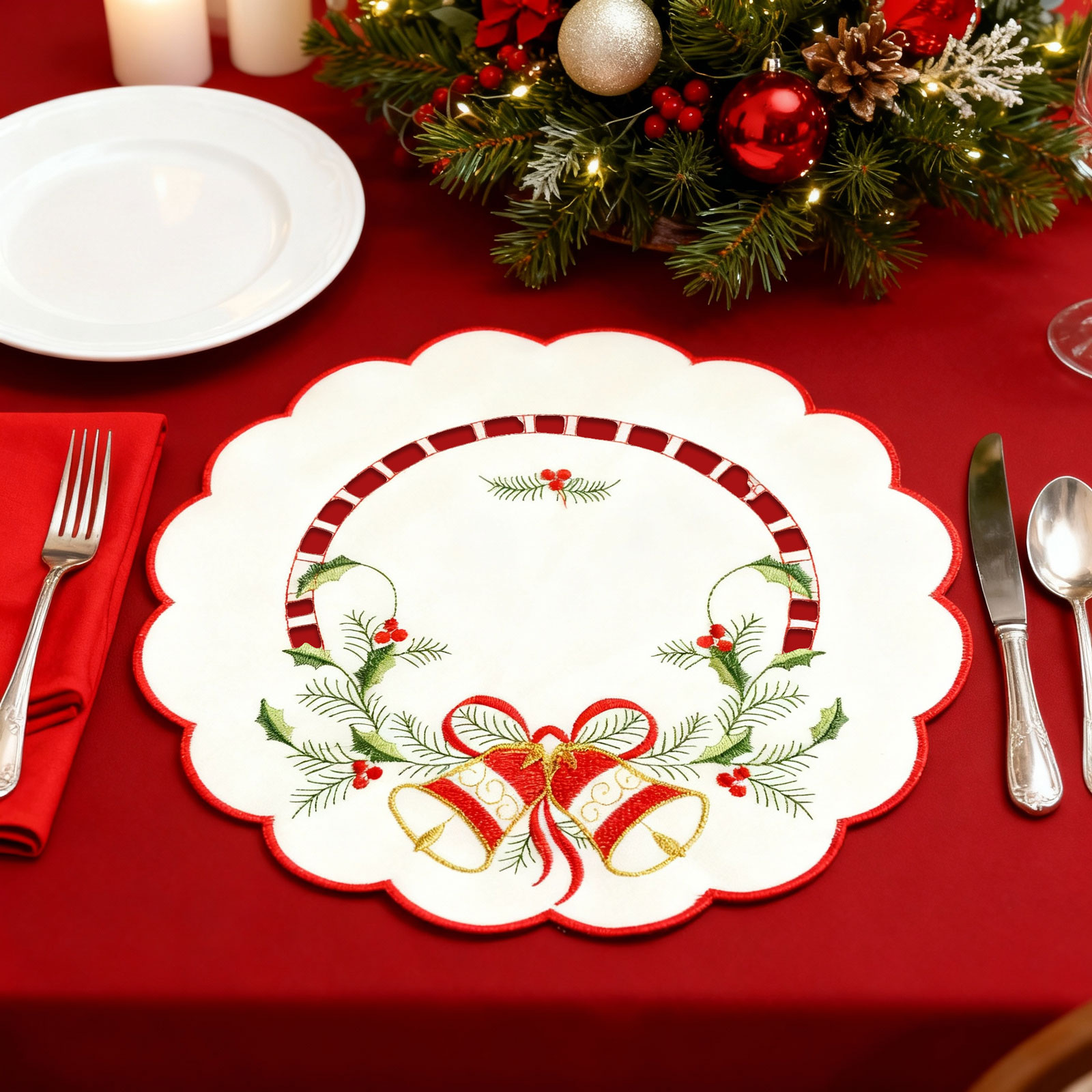 Craciun si Iarna - Față de masă de Crăciun - brodată - 29 cm - 3 modele