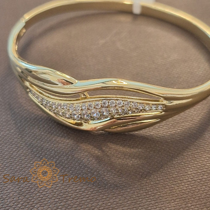 Bratara fixa aurie cu design fluid si cristale zirconia [6]