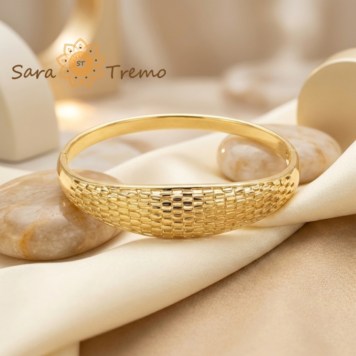 Bratara Textura Regala – Bratara fixa placata cu aur 14K cu design texturat [2]