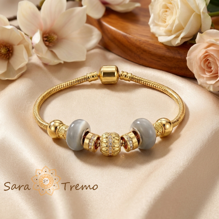 Bratara Eleganta Serena – Bratara dama cu charms gri placata cu aur 14K [2]