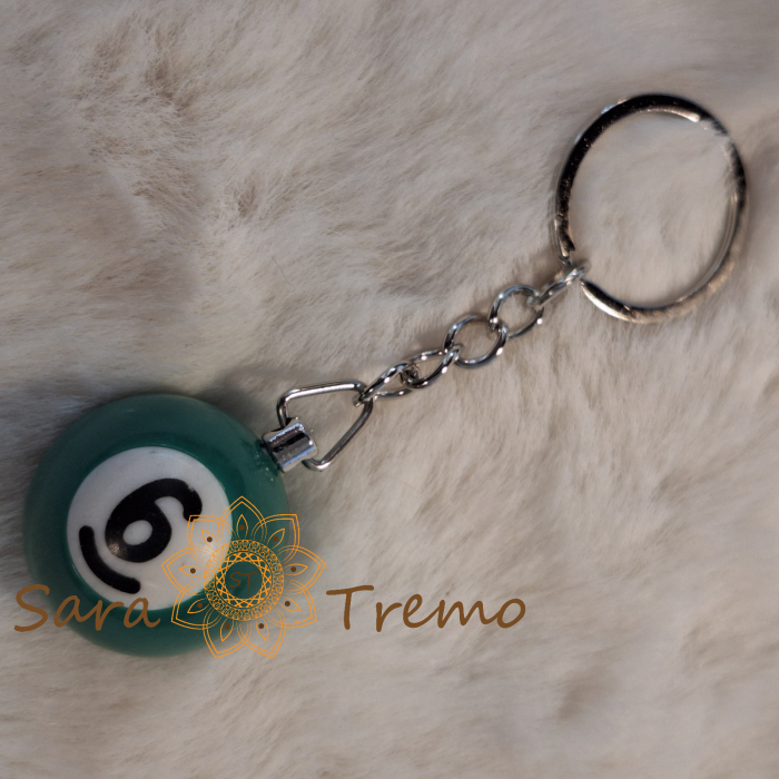 Breloc cu minge de biliard [1]