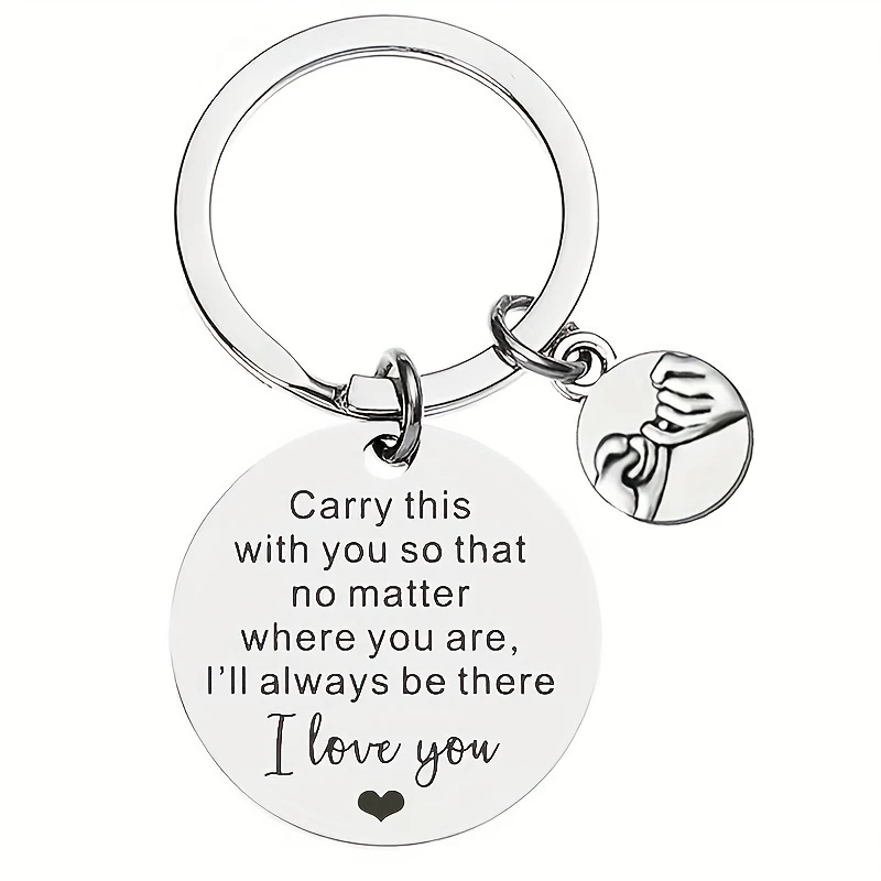 Breloc din oțel inoxidabil cu mesaj „Carry this with you, I love you” [1]