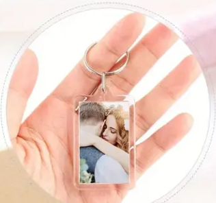 Breloc transparent dreptunghiular cu inel metalic [4]