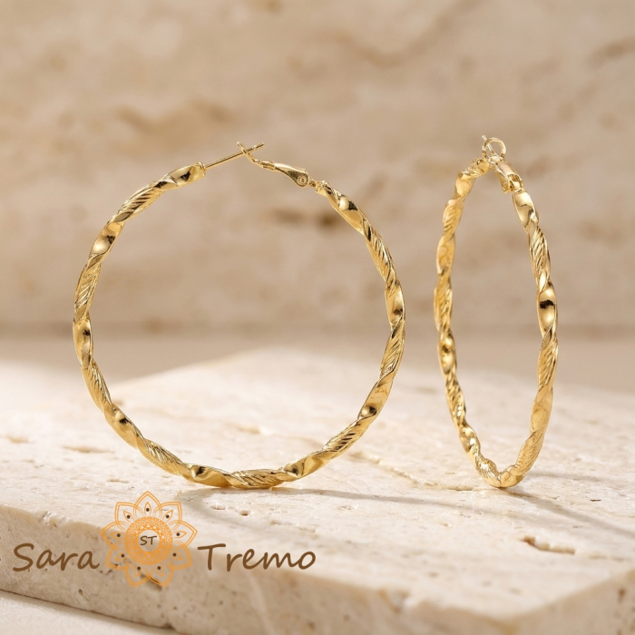 Cercei Calista – cercei rotunzi mari cu design torsadat și gravat, placaj triplu cu aur 14K, 6 cm [2]