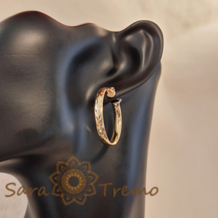 Cercei model nou, gravură fină și ștanță, 2.7 cm – Eleganță subtilă cu finisaje mate și lucioase [10]