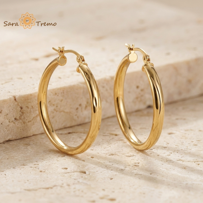 Cercei Eliana – cercei rotunzi cu finisaj gravat, placați cu aur 18K, fabricați în Brazilia, 3,7 cm [2]
