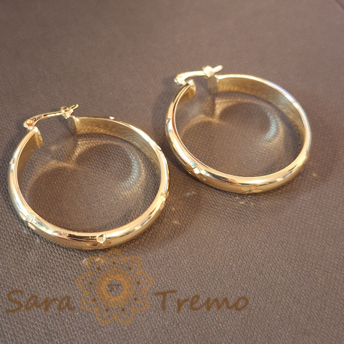 Cercei rotunzi 3.5 cm, cu gravură florală elegantă [2]