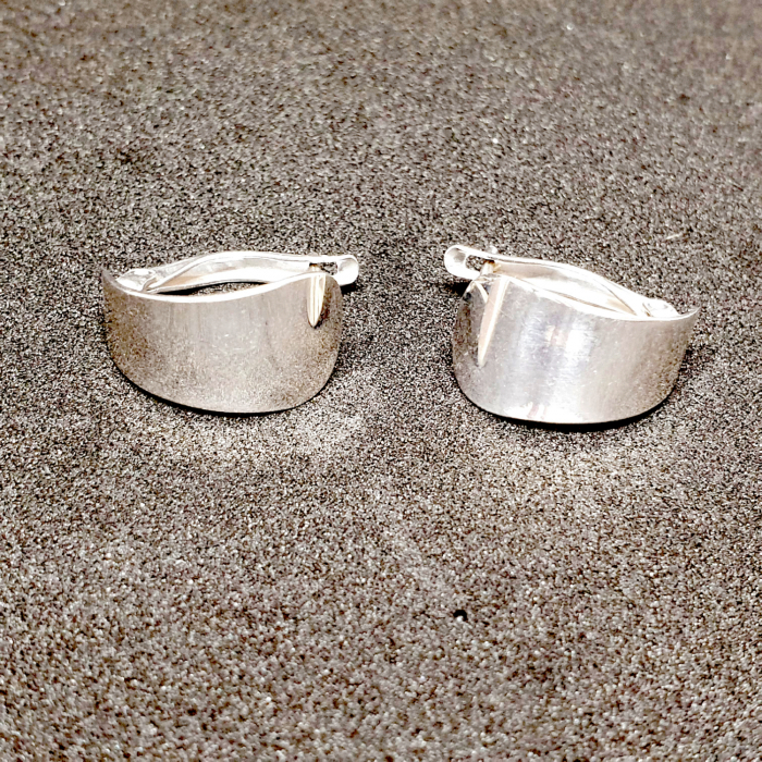 Cercei rotunzi din argint 1.5 cm Gatta [1]