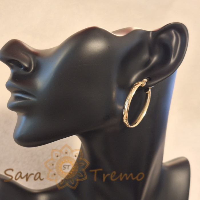 Cercei ovali, 3.5 cm – Suprafață exterioară gravată elegant cu model geometric [6]