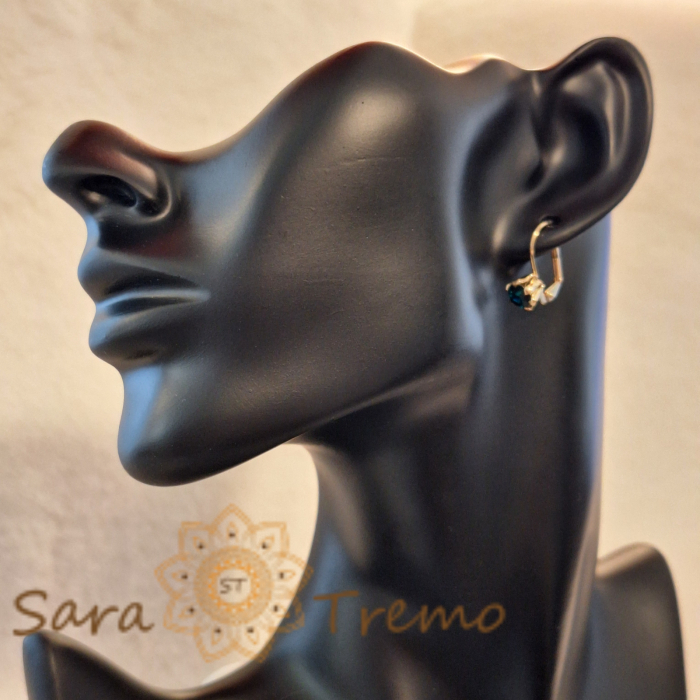 Cercei simpli și clasici cu cristal zirconia verde – Eleganță naturală [4]