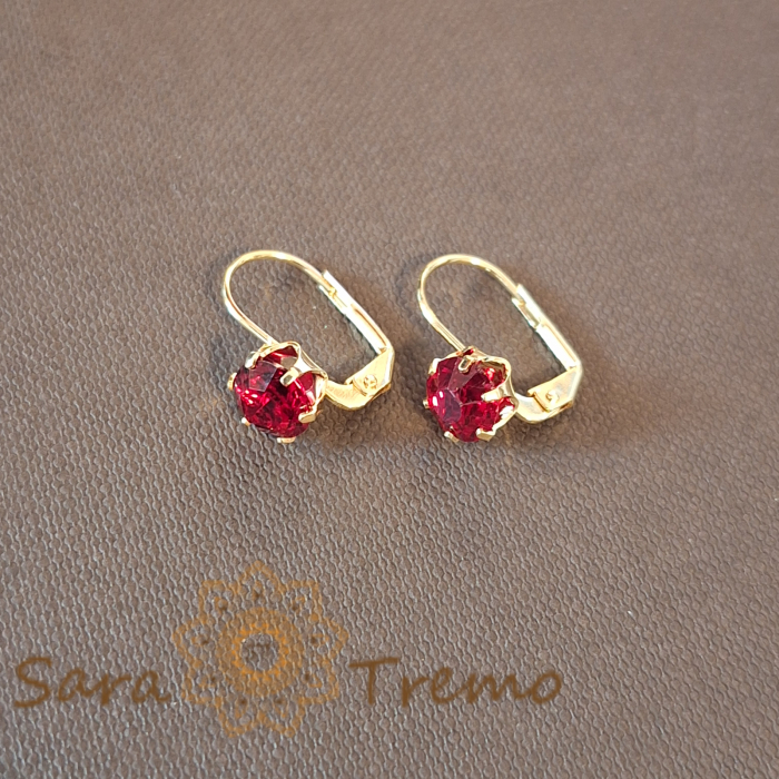 Cercei simpli și clasici cu cristal zirconia roșu – Strălucire elegantă [1]