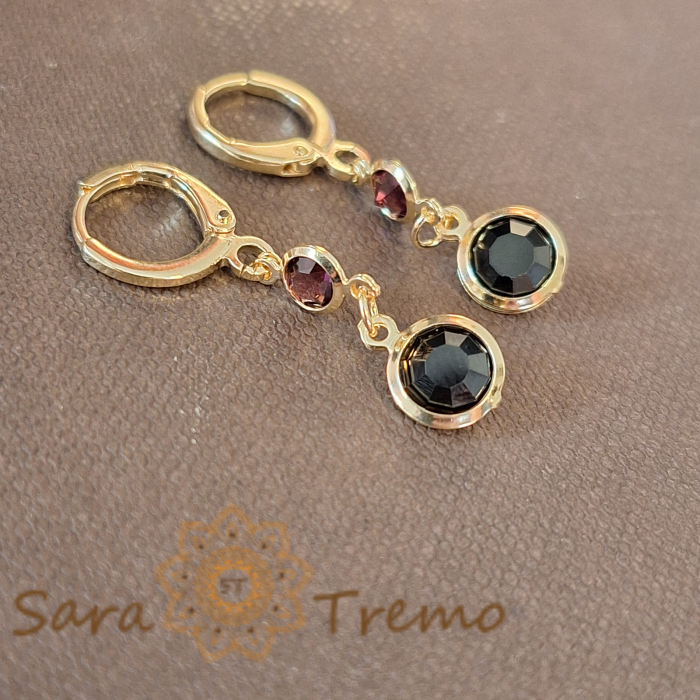 Cercei lungi 3 cm cu un cristal zirconia mov și unul negru [2]