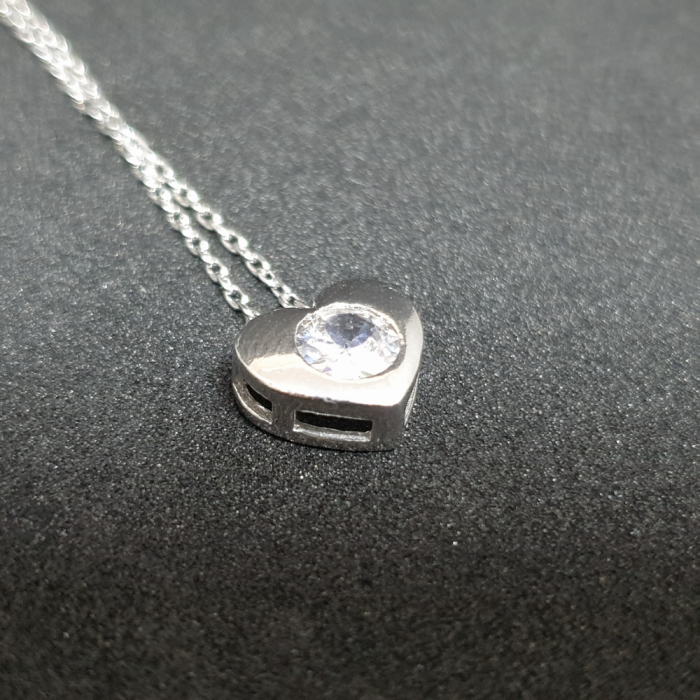 Colier din argint 925 cu pandantiv în formă de inimioară cu cristal zirconia și lănțișor fin reglabil [3]