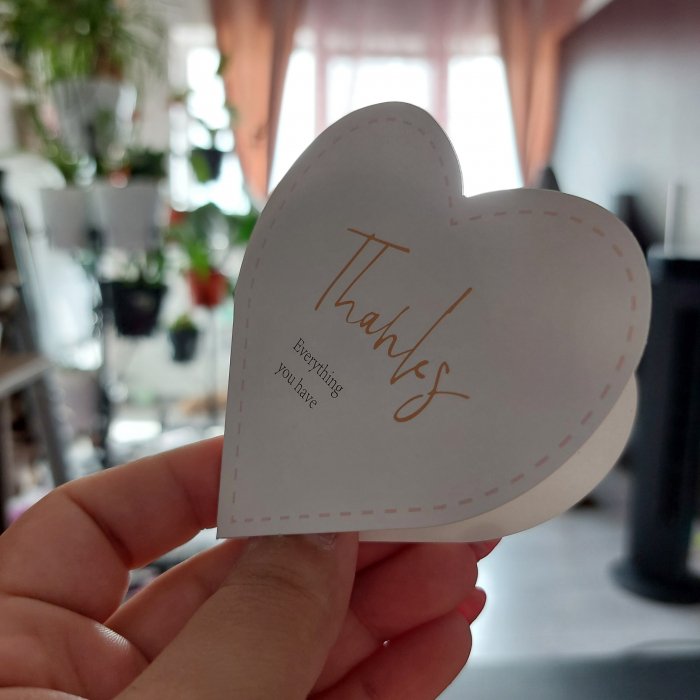 Felicitare Inimioară: Thanks - O expresie simplă și dulce a recunoștinței [3]