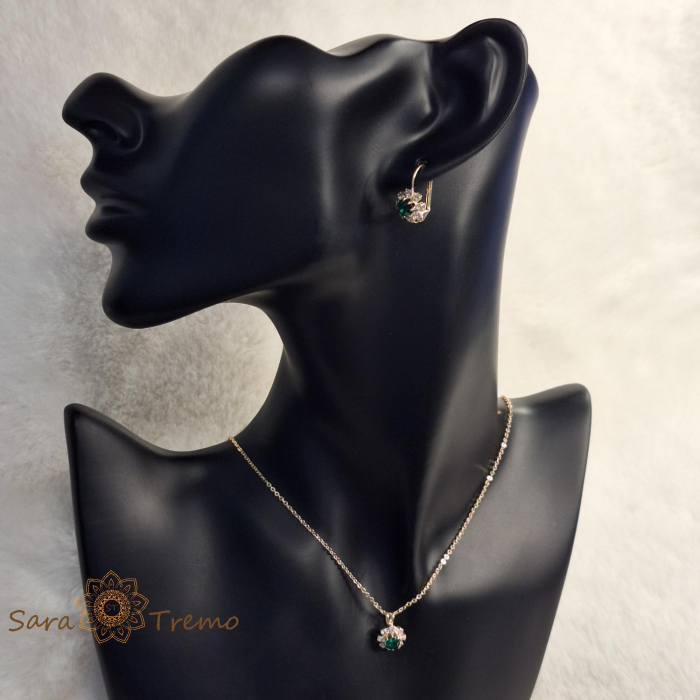 Set lantisor + pandantiv + cercei placati cu aur cu cristal verde [5]