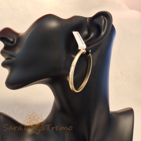 Cercei Luxury Ovali cu Ștanță - Placare Mată și Floare Delicată, 5 cm [2]