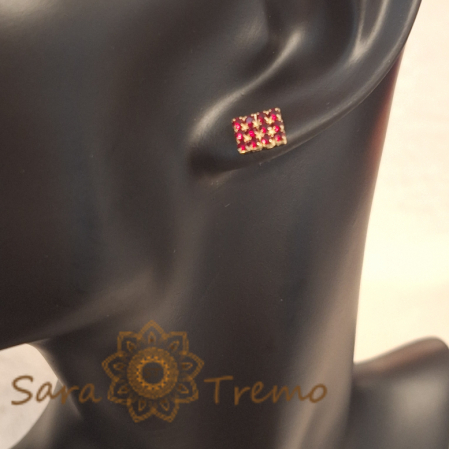 Cercei pe Lobul Urechii cu Cristale Zirconia Roșii și Închidere Fluturaș [6]