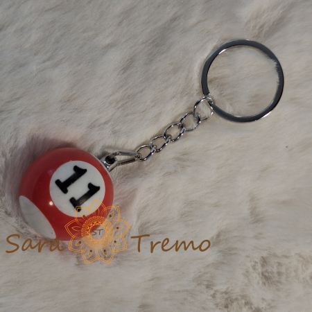 Brelocuri personalizate - Breloc cu minge de biliard