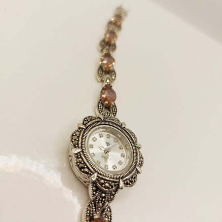 Ceas din argint masiv Serenity cu piatra naturală Zultamit și pietricele naturale marcasite [7]