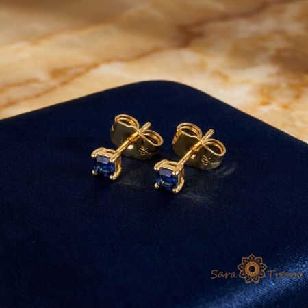 Cercei Safir Regal – Cercei placati cu 3 straturi de aur 14K, zirconia tip safir [1]