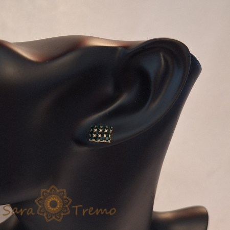 Cercei clasici placati cu aur 18K cu cristale verzi, prindere tip fluturas [5]