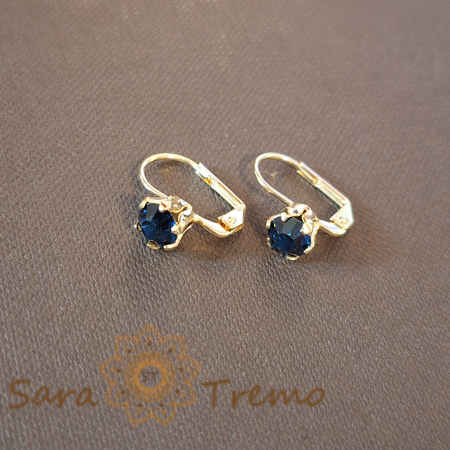 Cercei - Cercei simpli și clasici cu cristal zirconia bleumarin – Eleganță subtilă