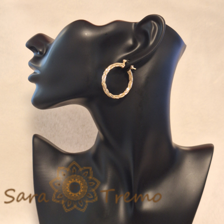 Cercei rotunzi groși cu model împletit gravat, 3 cm [6]