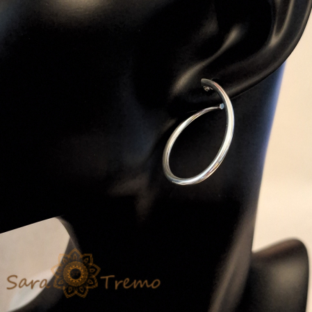 Cercei din argint Desiree - Bijuterie ovală simplă și elegantă, lungime 3 cm [1]