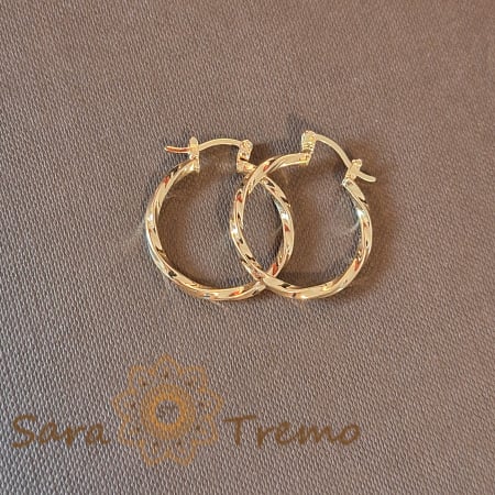 Cercei rotunzi - Cercei micuți împletiți 2.5 cm – Eleganță subtilă și rafinament brazilian