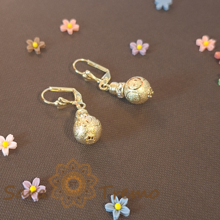 Cercei model felinare, 3.5 cm – Detalii gravate și cristale zirconia [1]