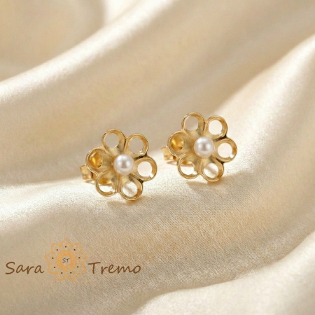 Cercei - Cercei Floarea Aurorei – Cercei cu tija placati 18K Brazilia, perla eco