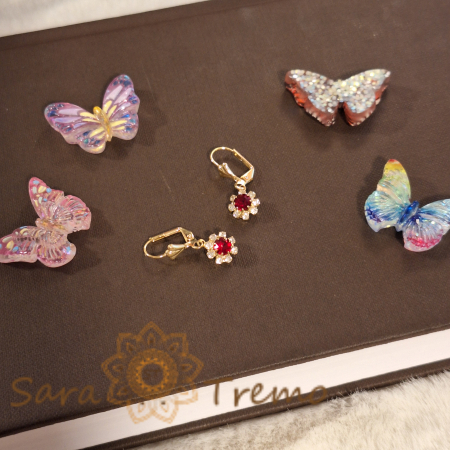 Cercei placati cu aur 18K, cristale zirconia roșu-albe în formă de floare [1]