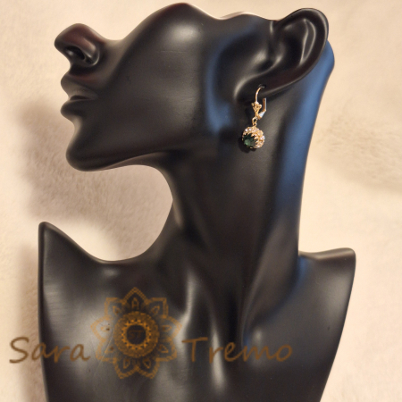 Cercei placati cu aur 18K, cristale zirconia verde marin+albe în formă de crizantemă [2]