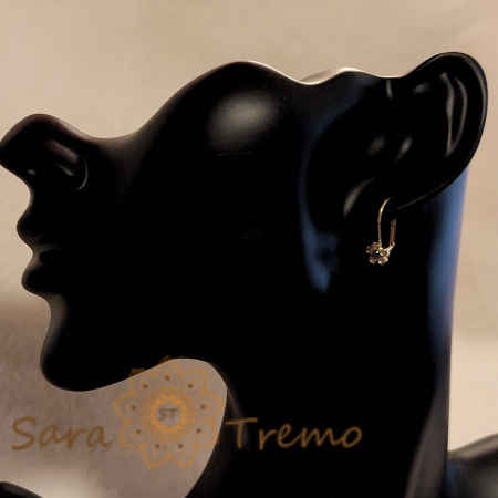 Cercei placati cu aur 18K, decor floral cu cristal zirconia bleu și cristale albe [4]