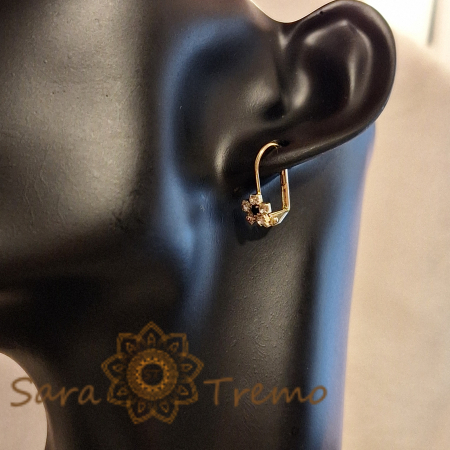 Cercei placati cu aur 18K, decor floral cu cristal zirconia verde  și cristale albe [4]