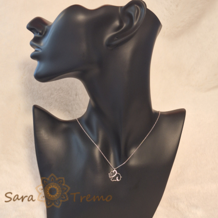 Colier din argint cu elefant Feng-Shui și cristale Zirconia, un simbol al prosperității. [1]