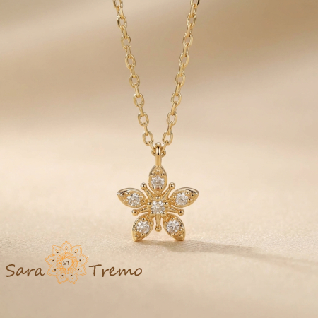 Coliere si lantisoare - Colier Floarea Stralucirii – Colier placat cu aur 14K cu zirconia albe