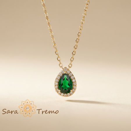 Coliere si lantisoare - Colier Lacrima Smaraldului Regal – Colier placat cu aur cu pandantiv smarald