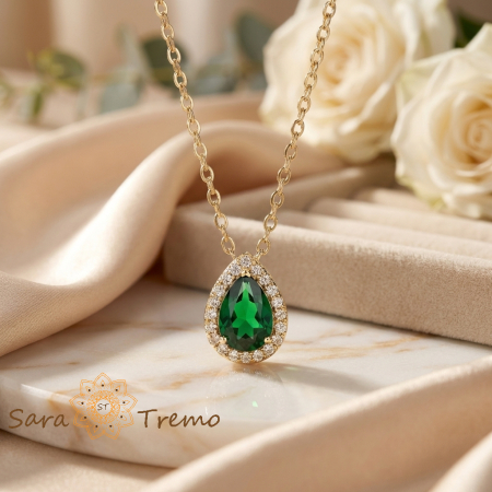 Colier Lacrima Smaraldului Regal – Colier placat cu aur cu pandantiv smarald [1]