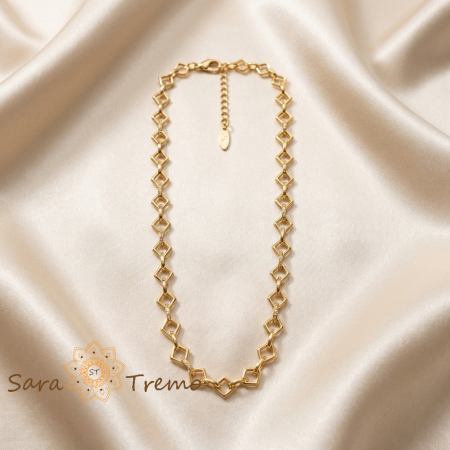 Coliere si lantisoare - Colier Geometria Eleganței – Colier placat cu aur cu design geometric