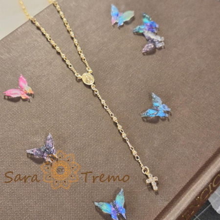 Colier placat cu aur – perle aurii și cruciuliță cu cristale [2]