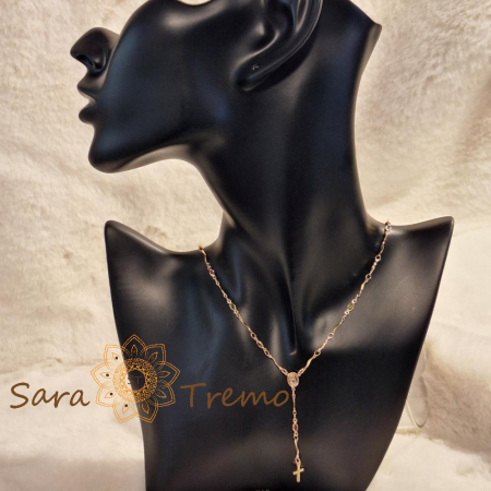 Colier placat cu aur, ștanțat – cristale zirconia multicolore și cruciuliță decorativă [1]