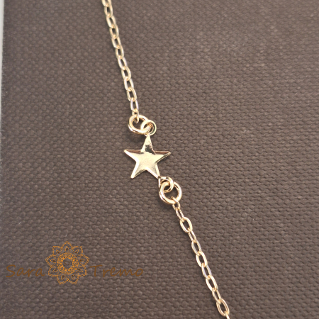 Colier „Stella di Luce” – stele de aur la baza gâtului [3]