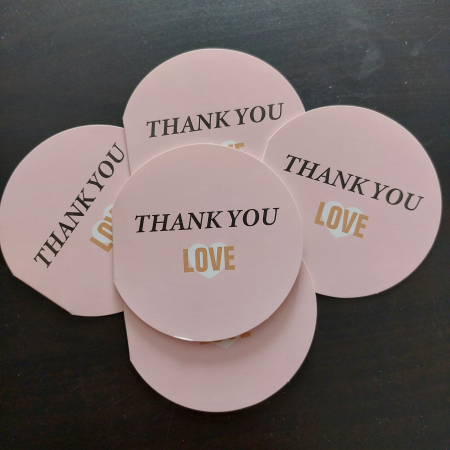 Felicitari - Felicitare Rotundă: Thank You Love - Recunoștință și iubire într-un gest special